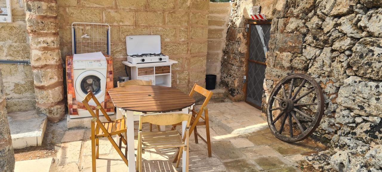 Trullo Dimora Di Pietra Gallipoli Baia Di Gallipoli Kültér fotó